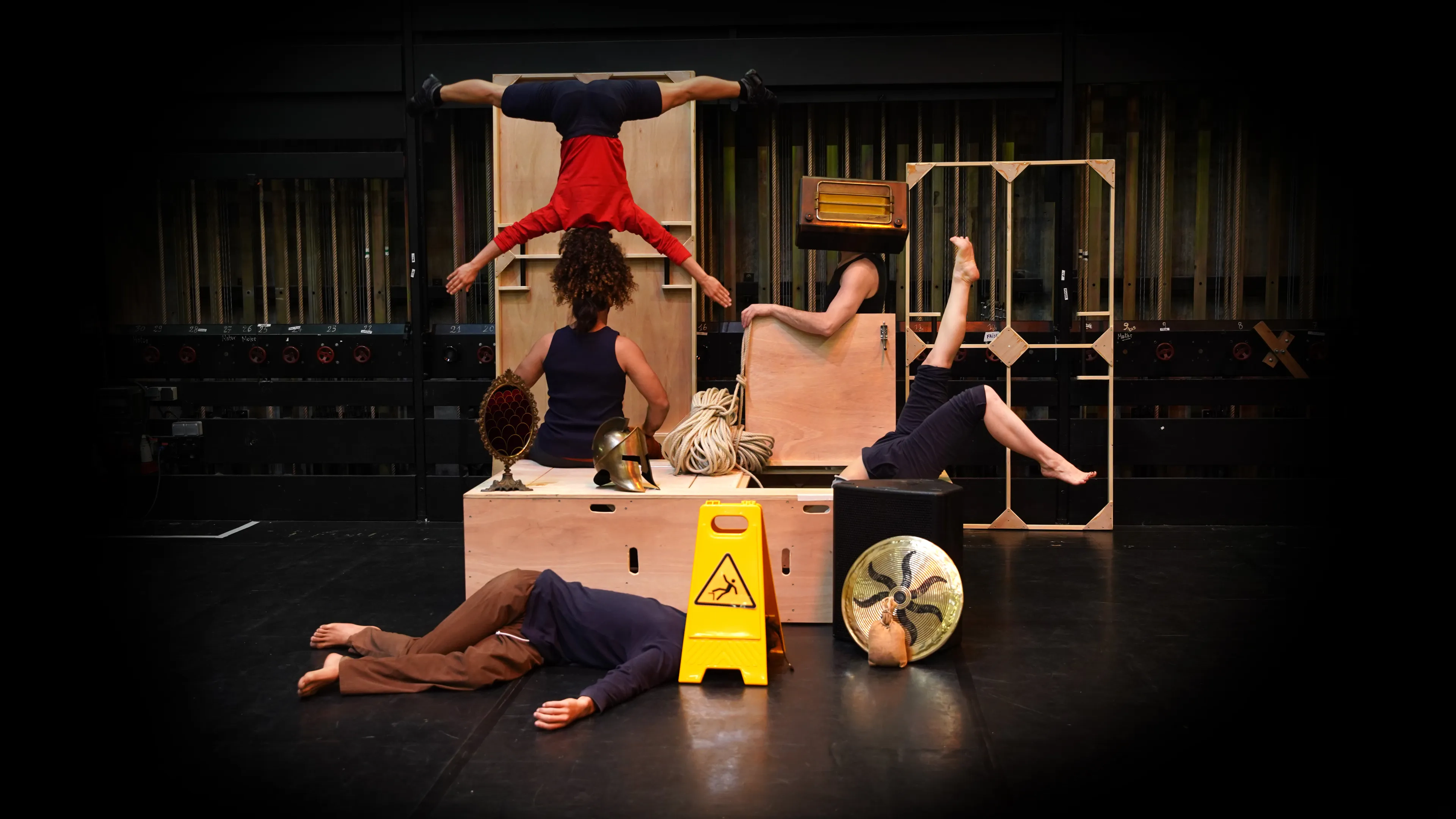 Spectacle : Les CoUlysses, la légende de l'homme aux 1000 tours - Cie 13ème Quai